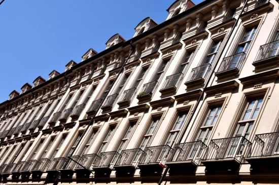 Façade au centre ville de Turin - Piémont (TO)