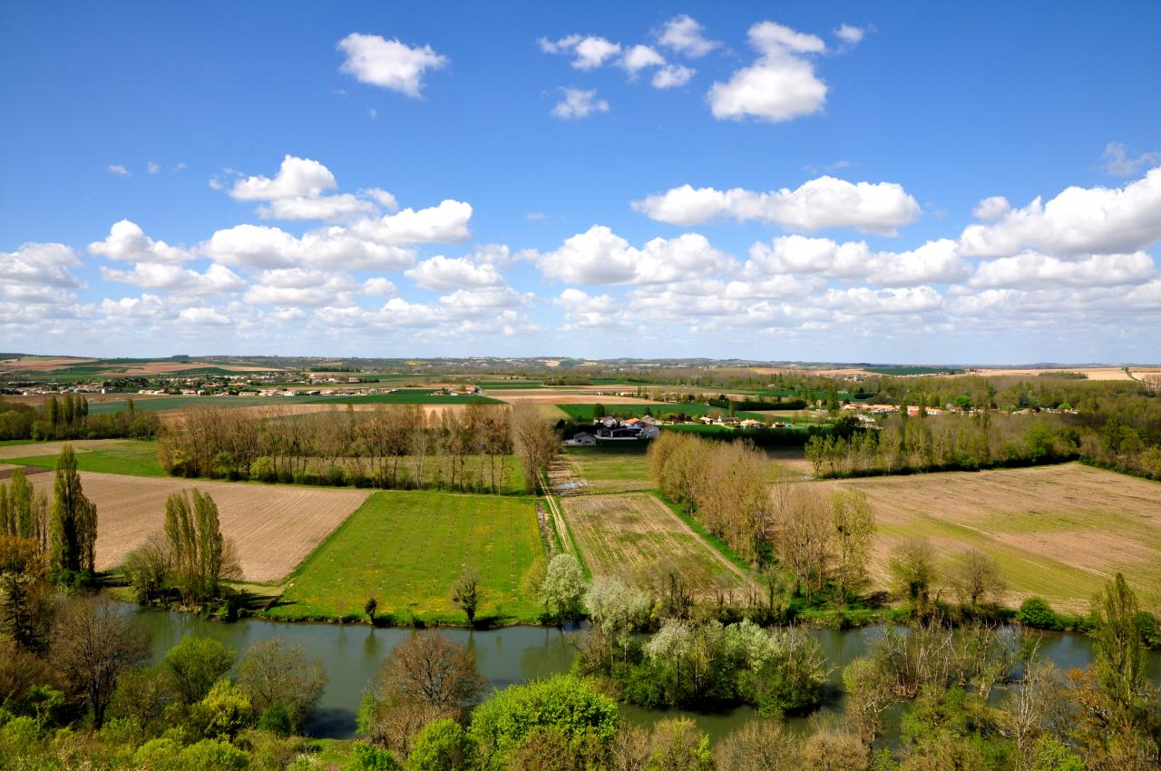 Point de vue aux environs de Vindelle - Charente - Avril 2013