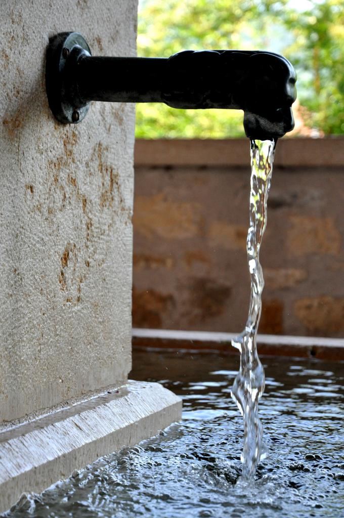 Lavoir à Saint Hippolyte - Doubs - Juillet 2013