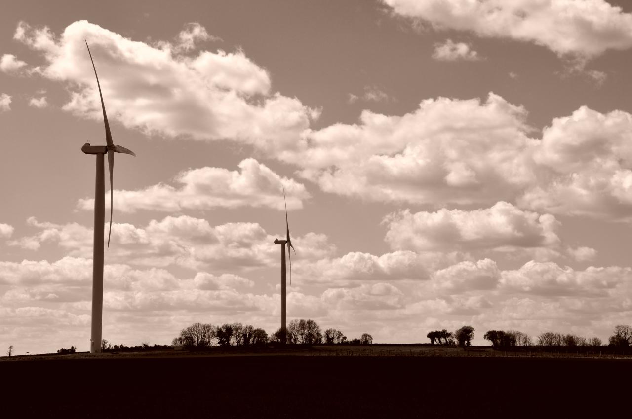 Eoliennes à Saint Amant de Boixe - Charente - Avril 2013