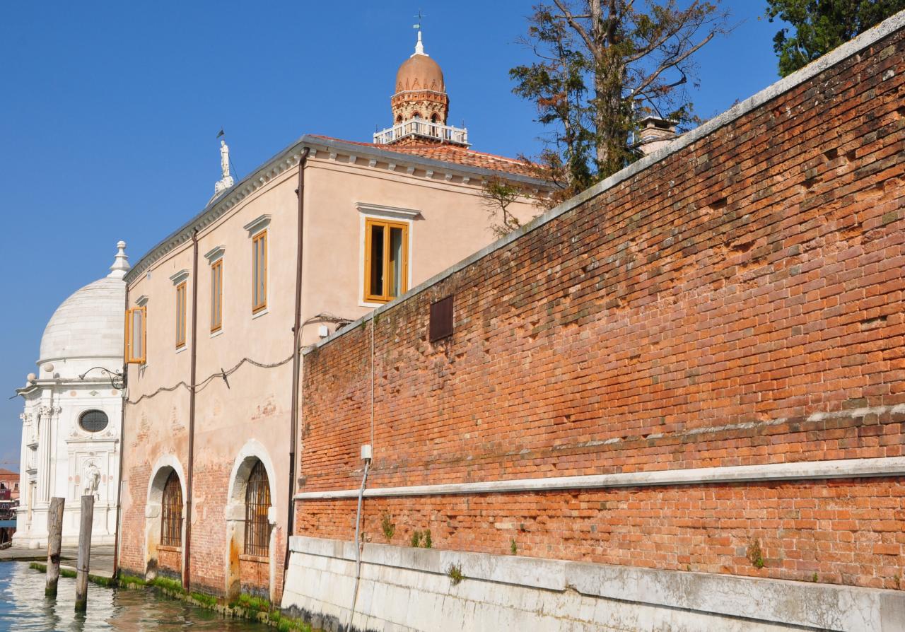 Cimetière Saint Michel à Venise - Vénétie - Italie - Avril 2014