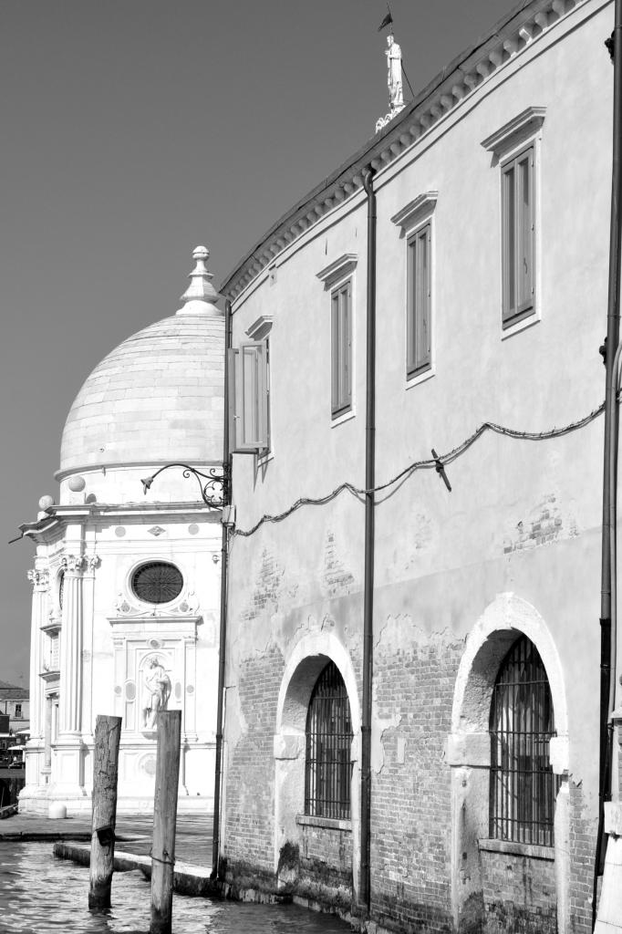 Cimetière Saint Michel à Venise - Vénétie - Italie - Avril 2014