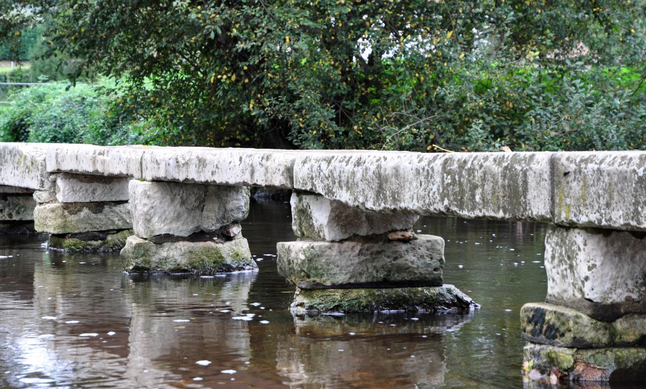 Gué romain sur la Tardoire à Vilhonneur - Charente - Octobre 2013